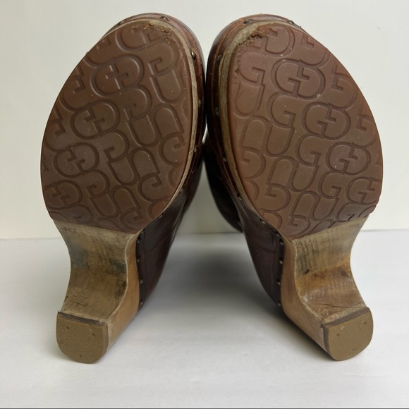 UGG Lynnea Boot - Picture 8 of 8